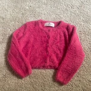 Good condition H&M pink fuzzy button up sweater - Size 3/4T